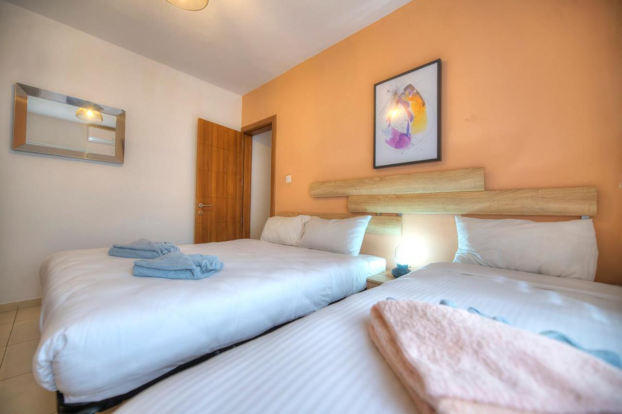 2Bedroom With Large Terrace In Paceville Jpor1-1 سانت جوليان المظهر الخارجي الصورة